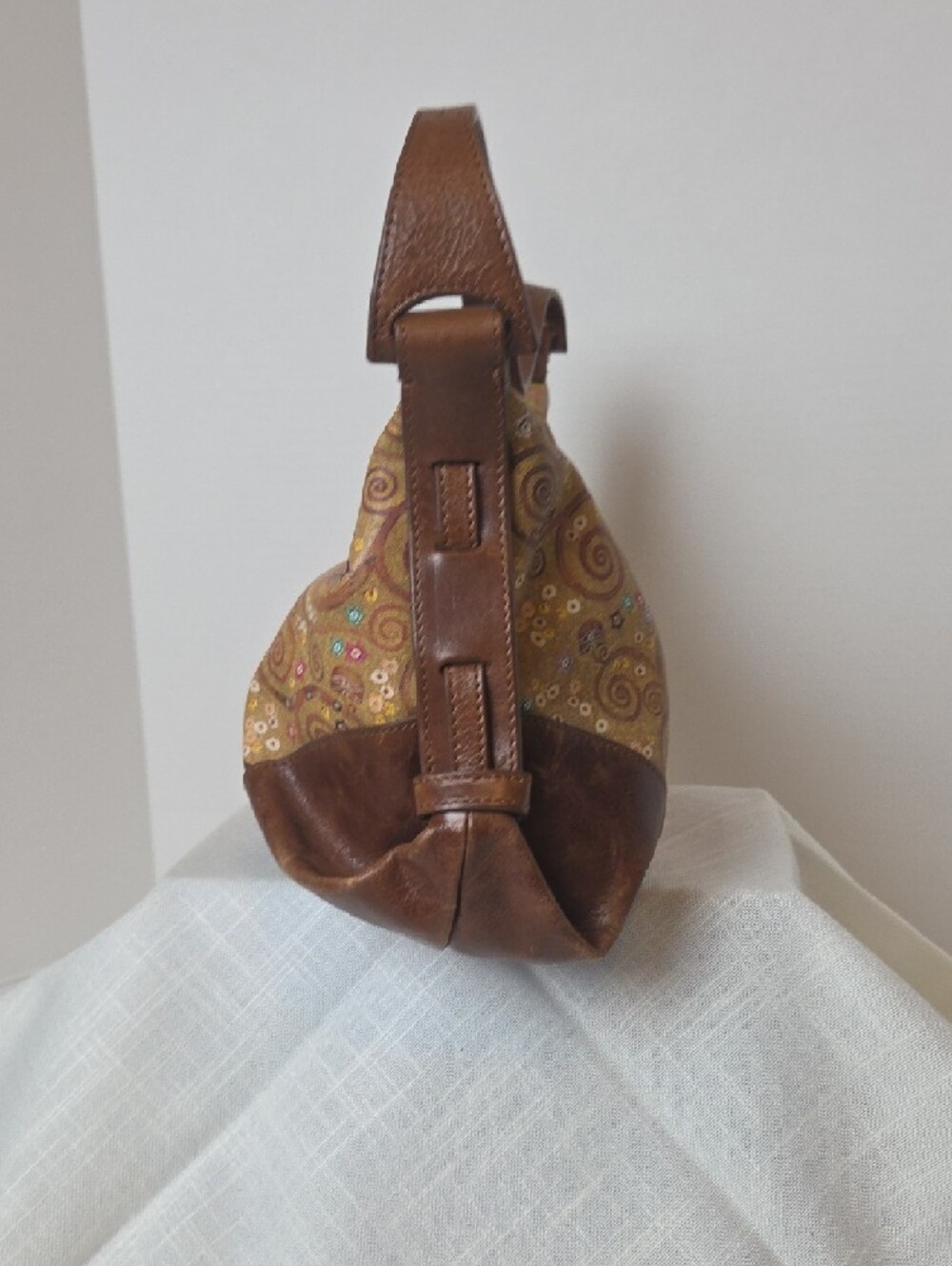 ICON Mustard Yellow Shoulder Bag with Brown Trim and Decorative Print - Picture 4 of 9